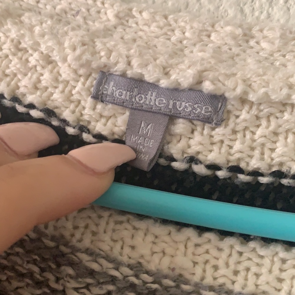 Cardigan - Picture 2 of 3